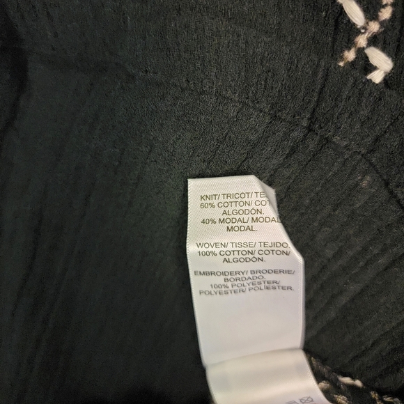 Lucky Brand Navy Blue Embroidered Boho Peasant Paisley Blouse Women's Size XS - Picture 7 of 7